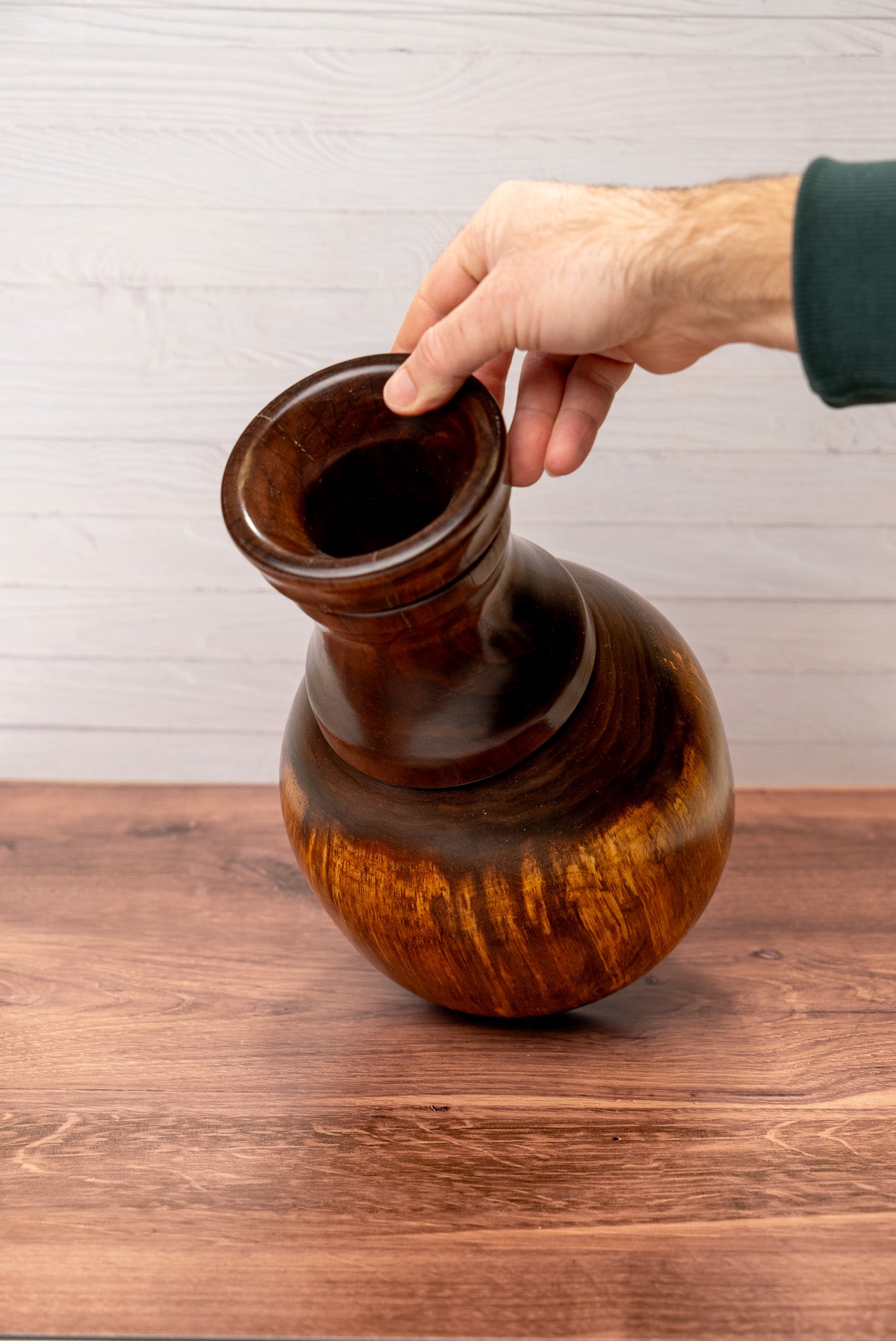 Walnut Candle Vase | 100225