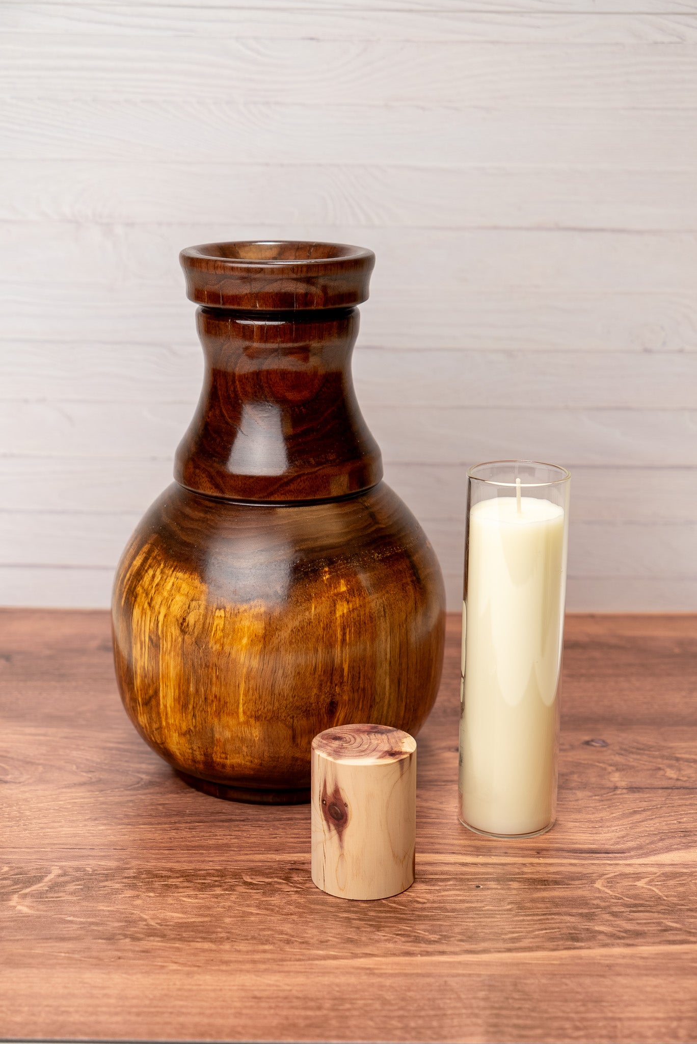 Walnut Candle Vase | 100225