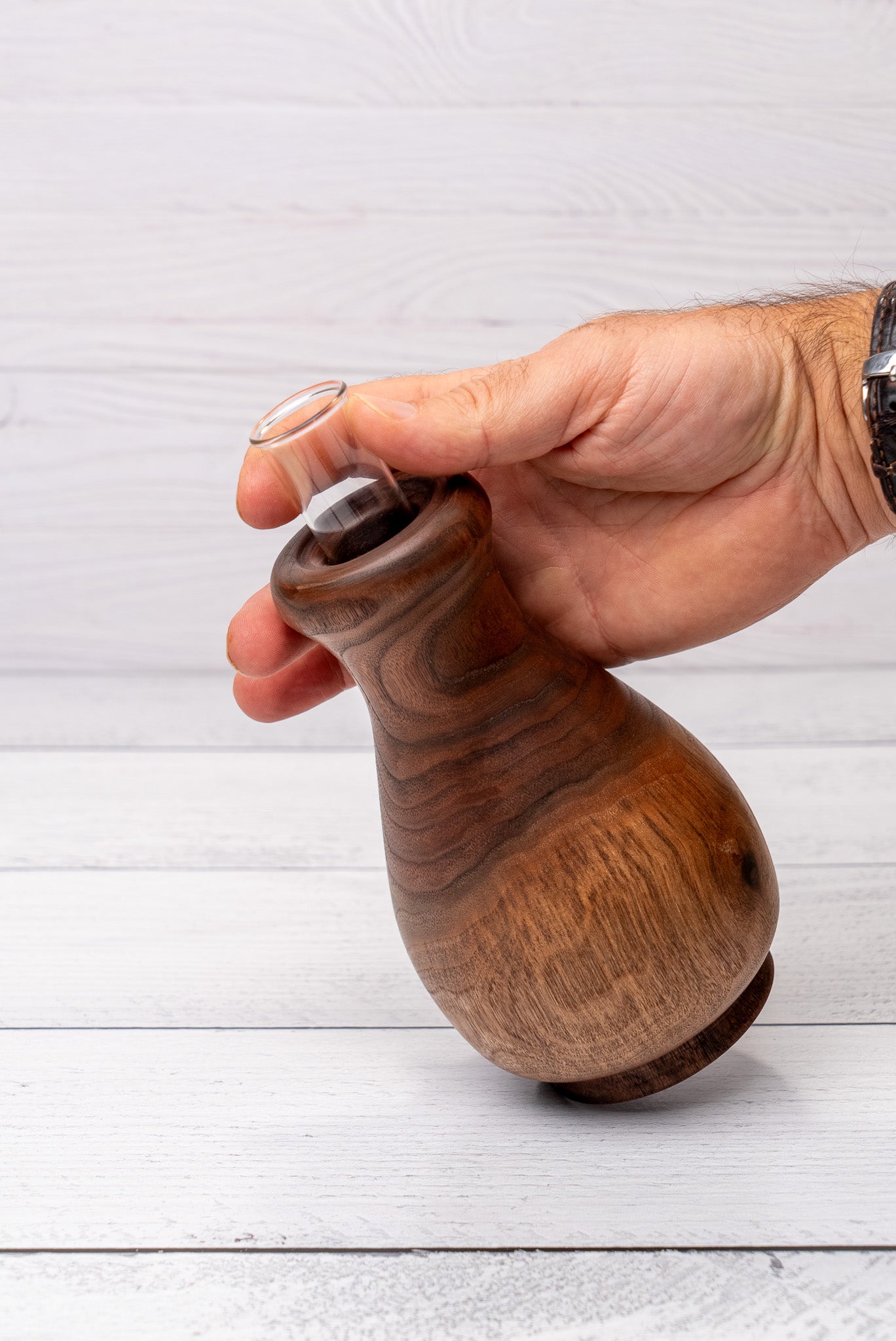 Walnut Small Vase | JY0325