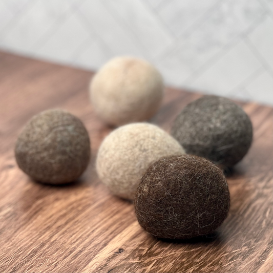 Wool vs Alpaca Dryer Balls: What’s the Difference?
