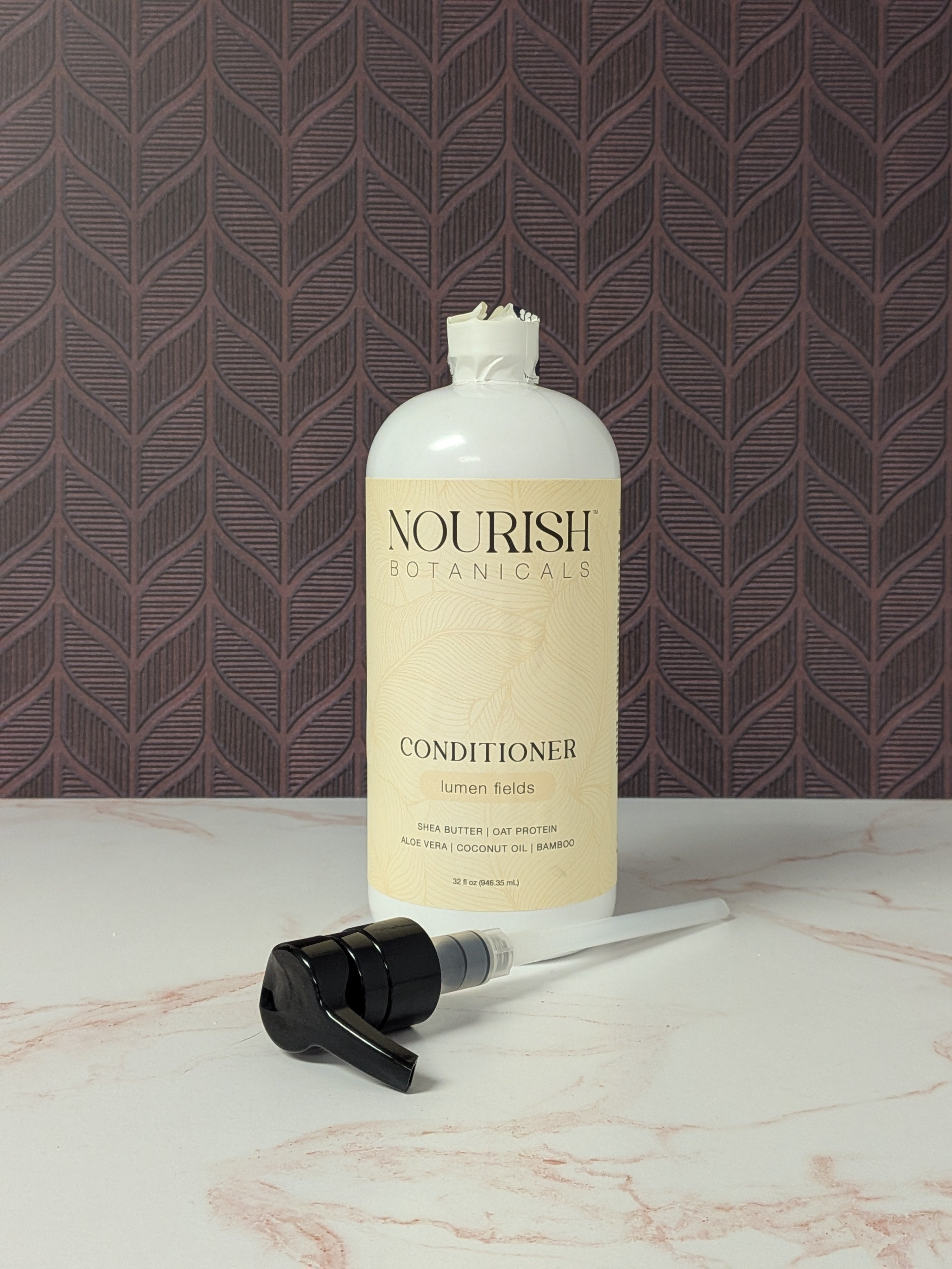 CLEARANCE | Aloe Vera Conditioner | Lumen Fields | 32 oz - Rustic Strength
