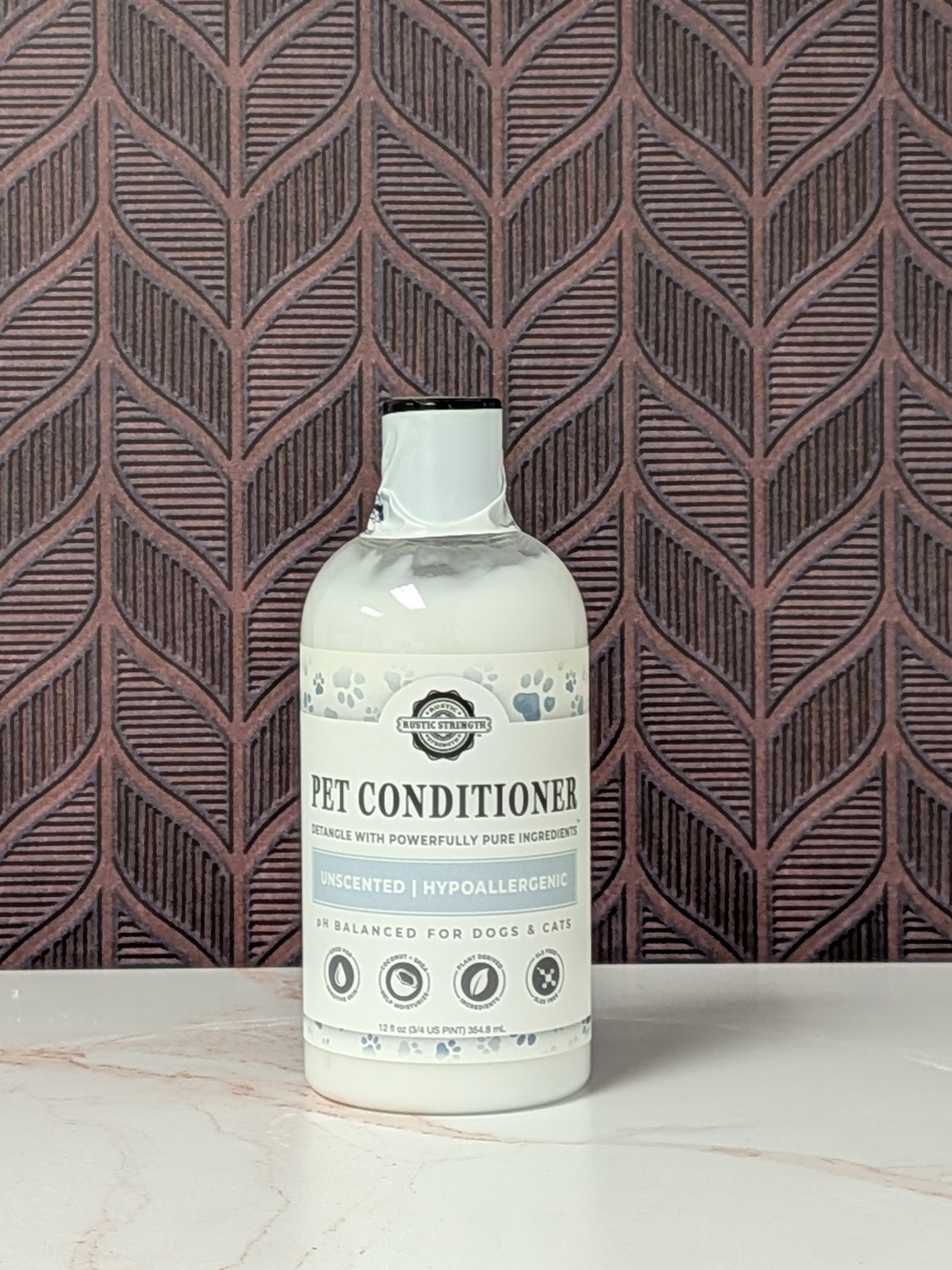 CLEARANCE | PurePaws Pet Conditioner | Unscented ( 12 oz Plastic )