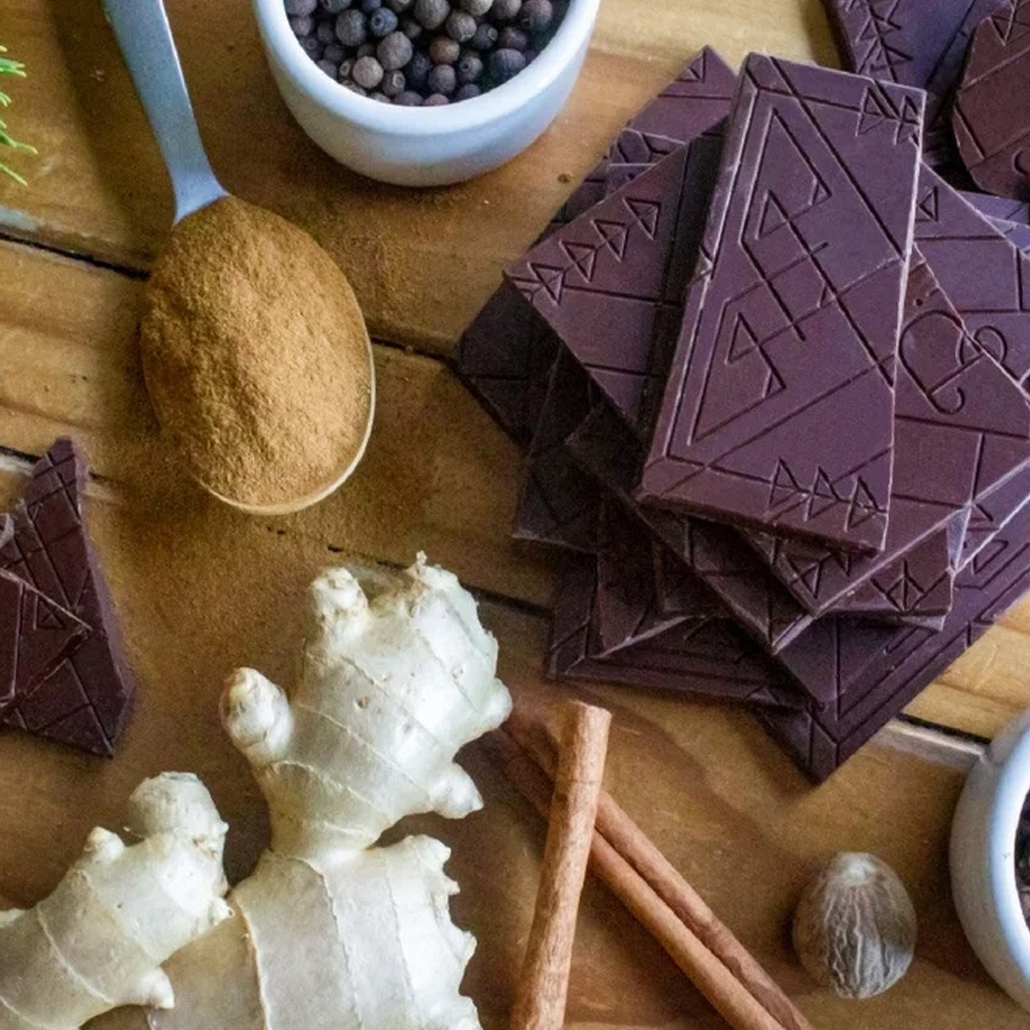 Oat Milk Chocolate | Ritual | Gingerbread Toffee Crisp Bar 53% 60g